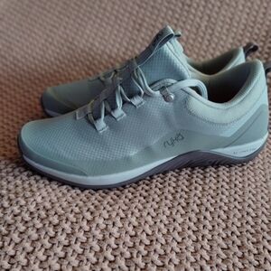 Ryka Women's Gray Athletic Shoes Size 11